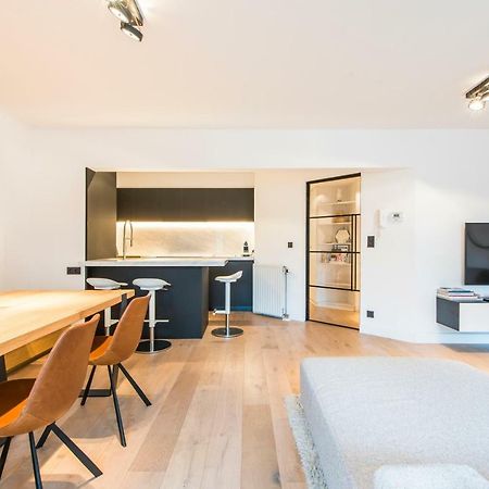 Ruim En Modern Appartement Te Knokke Nabij De Dijk Εξωτερικό φωτογραφία