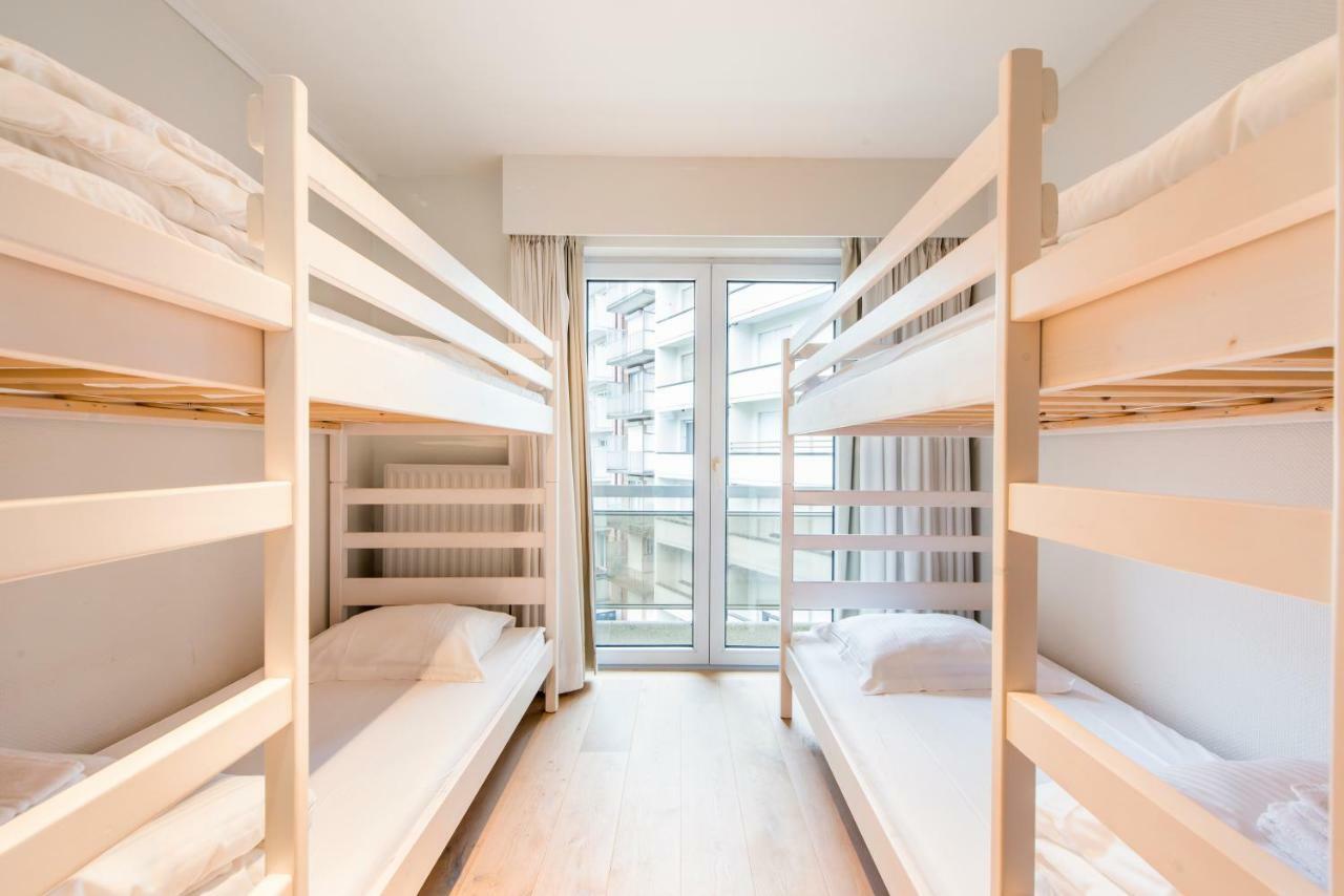 Ruim En Modern Appartement Te Knokke Nabij De Dijk Εξωτερικό φωτογραφία